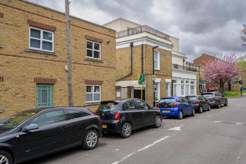 Spectacular 3 Bed in Blackheath