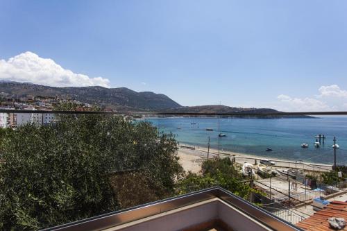 Studio with Sea View image 7