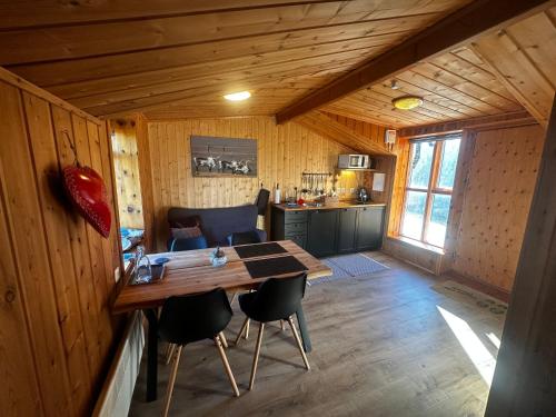 Facilities, Hengifosslodge Skaldahus in Egilsstadir Town Center