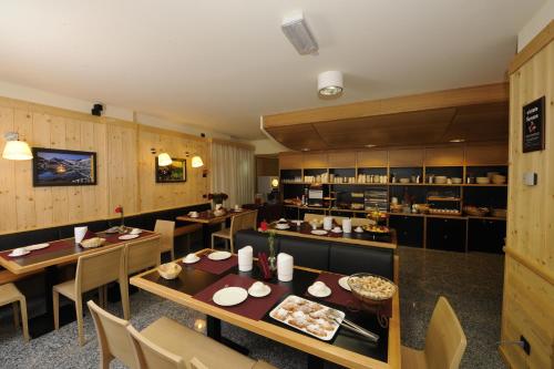 Létesítmények, Hotel Garni Pegra in Ponte Di Legno