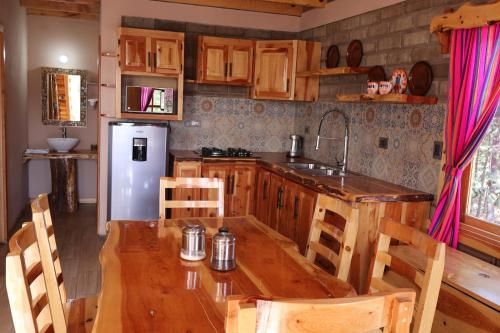 ห้องครัว, Grand Mountain Cabañas Creel (Grand Mountain Cabanas Creel) in ครีเอล