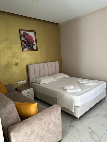 Summer Gate Hotel - image 8