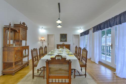 Ételek és italok, Kökényház vendégház (Kokenyhaz vendeghaz) in Kötcse
