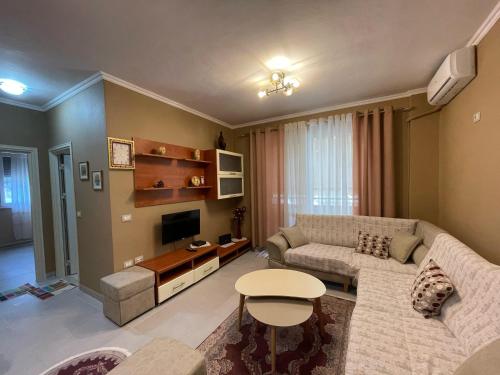 One-Bedroom Apartment image 10