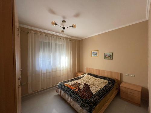 One-Bedroom Apartment image 8
