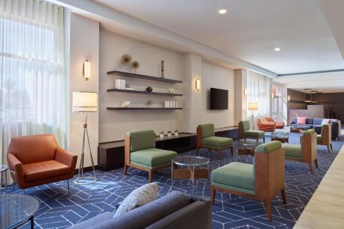 Lobby, Courtyard by Marriott Culver City Los Angeles in Culver City
