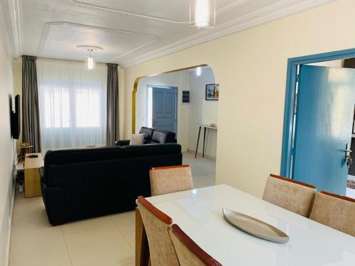 Three-Bedroom Villa image 10