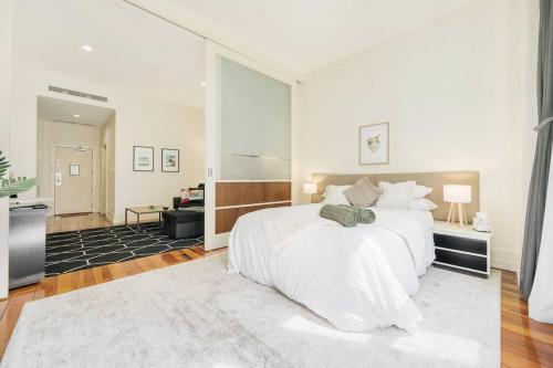 Kiwiana Suite - Auckland CBD - rooftop pool, Auckland (foto 3)
