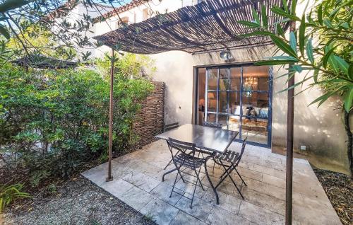 Two-Bedroom Holiday Home