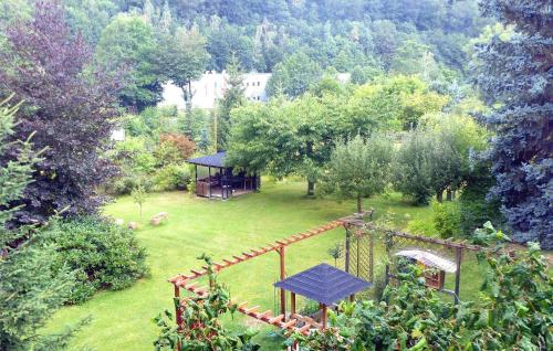 Cozy Apartment In Altenberg With Wifi