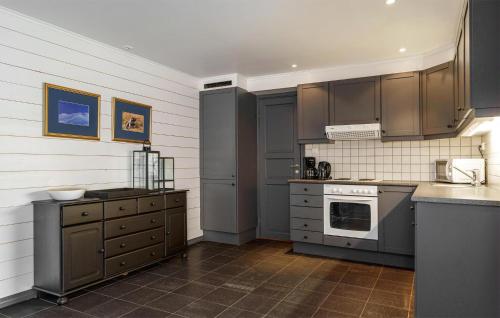 廚房, 3 Bedroom Nice Apartment In Hemsedal in 海姆瑟達爾