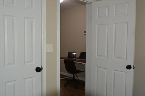 Duplex house 2214 Pine Street in Grand Prairie, USA