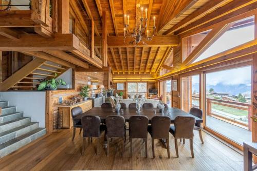 Penthouse spa access , 6 bedroom, 6 baths by Jolidi – khách sạn tại Trung tâm Thành phố Nendaz