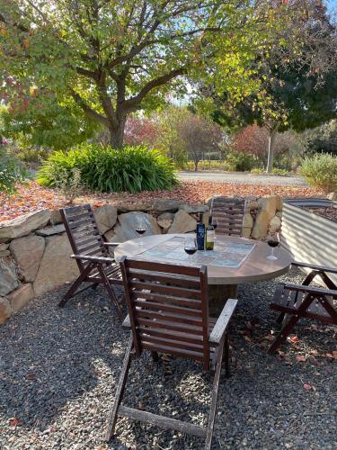 Facilities, Barossa Garden Homestay in Williamstown