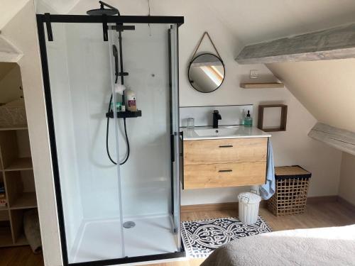 Shower, La Bergerie in Glenic
