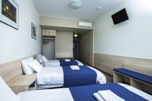 Triple Room image 4