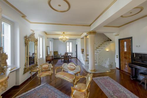 Exterior view of Villa Puccini Bed & Breakfast