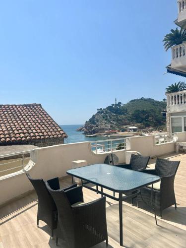 Apartmani Stari Grad in Sutomore