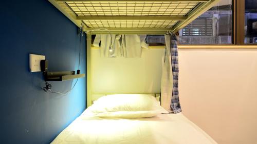 1 bunk bed