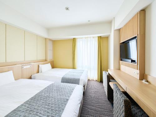 Standard Twin Room - Non-Smoking image 2