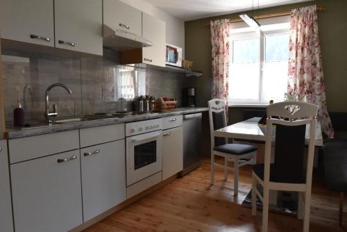 Ferienwohnung für 8 Personen ca 100 qm in Juifenau, Tirol Nordtirol