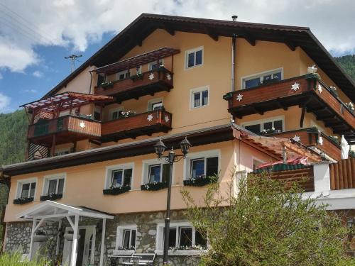 Ferienwohnung für 8 Personen ca 100 qm in Juifenau, Tirol Nordtirol