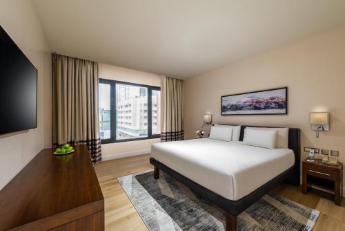 Novotel Suites Riyadh Olaya Room Type - Superior King Room