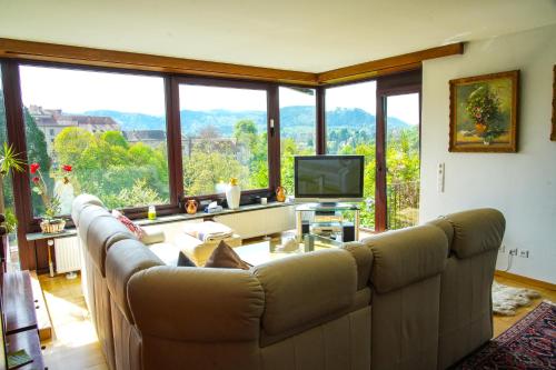 Gemütliche Wohnung im Herrenhaus - Apartment - Baden-Baden