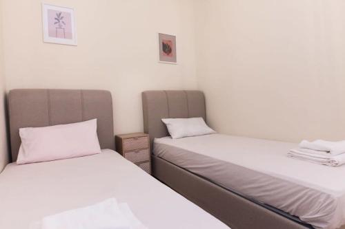 Brand New 2 Bedroom Haven Apt in Galatsi - image 4