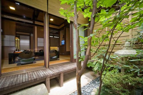 Oiwakeya Ryokan