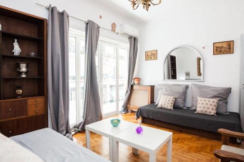 Chic 1 Bedroom Heaven in the Heart of Athens