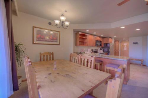One BDR Ski in Ski Out Condo in Breckenridge, USA
