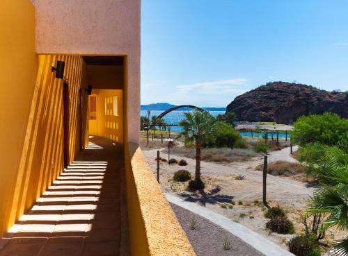 Facilities, Loreto Bay Golf Resort & Spa at Baja in Nopoló