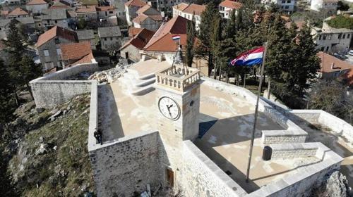 Apartman Bono in Brnaze