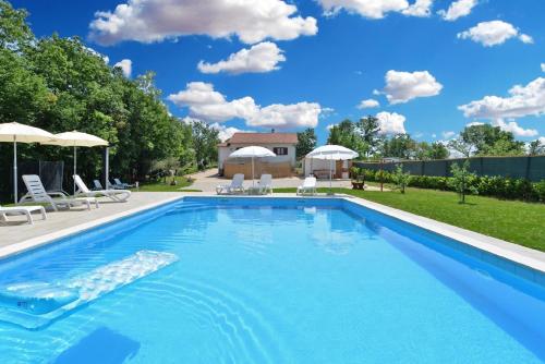 Ferienwohnung für 8 Personen ca 120 qm in Modrusani, Istrien Binnenland von Istrien