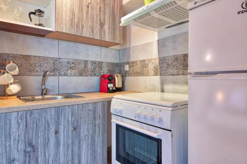 Athens Way Apartments - image 13