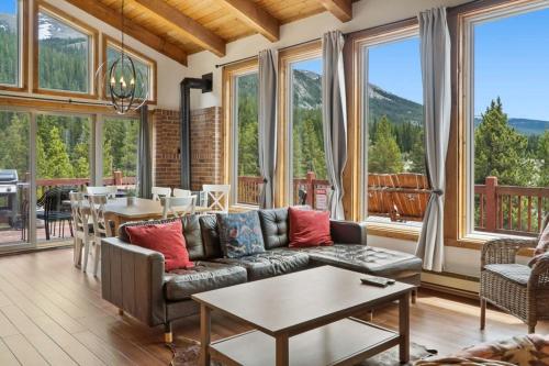 3BD Mountain Retreat Near Trails in Breckenridge, USA
