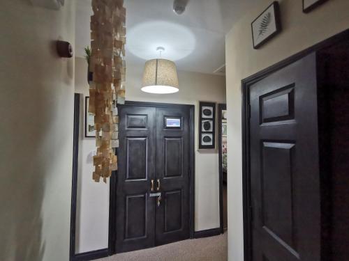 Palm Cove Bundoran Luxurious Sea View Balcony Free Wifi Netflix Sleeps 5 in Бандоран