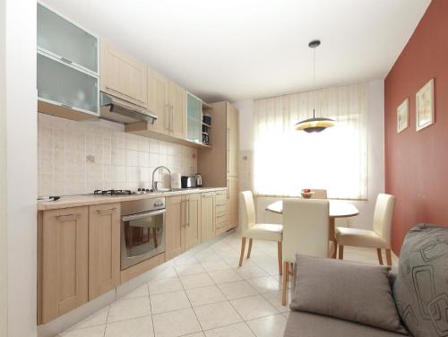 Ferienhaus mit Privatpool für 8 Personen ca 150 qm in Pula-Fondole, Istrien Istrische Riviera, Pula (zdjęcie 8)