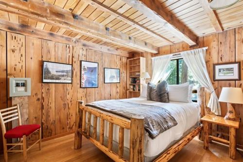 3BR Mountain Cabin-Near Beach & Slopes