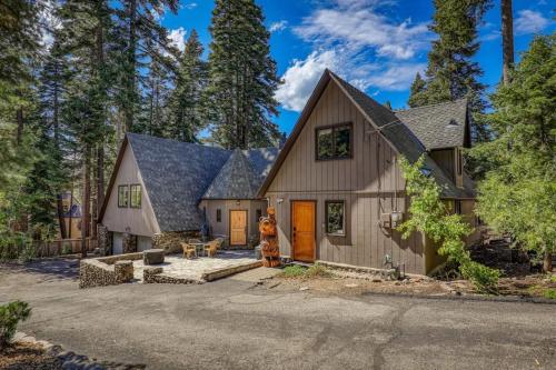 Tahoe Dreamer Newly Remodeled 4BR in Carnelian Bay, Vereinigte Staaten von Amerika