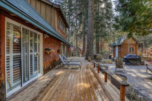 Serene 5BDR Near Beach and Forest Trails Serene 5BDR Near Beach and Forest Trails