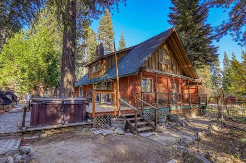 Serene 5BDR Near Beach and Forest Trails Serene 5BDR Near Beach and Forest Trails