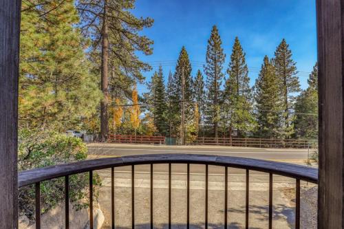 Studio with Incredible Location in Tahoe City