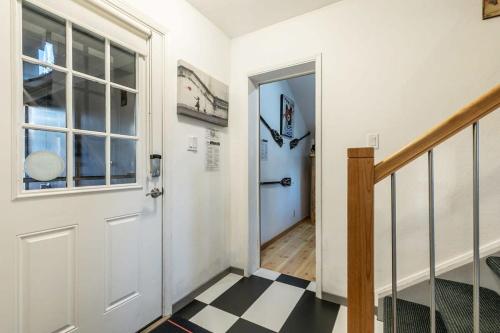 Stylish 2BD in Carnelian Bay Stylish 2BD in Carnelian Bay