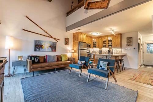 Stylish 2BD in Carnelian Bay Stylish 2BD in Carnelian Bay