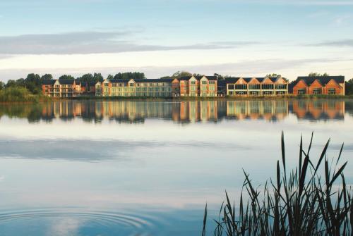 De Vere Cotswold Water Park