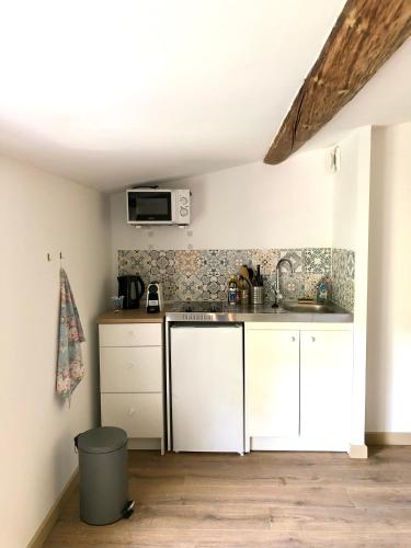 Logement neuf et climatisé, au coeur du village (Logement neuf et climatise, au coeur du village) in Saint-Didier