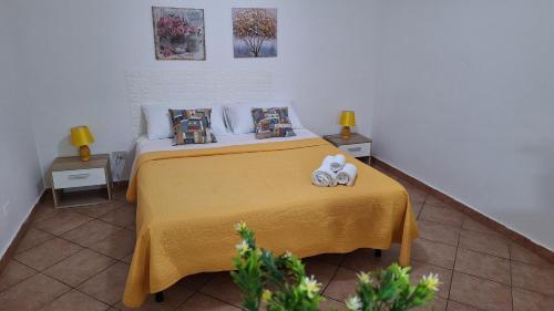  PAPIRETO´S HOME in Palermo