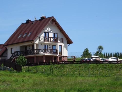 3 bedrooms, 7 beds